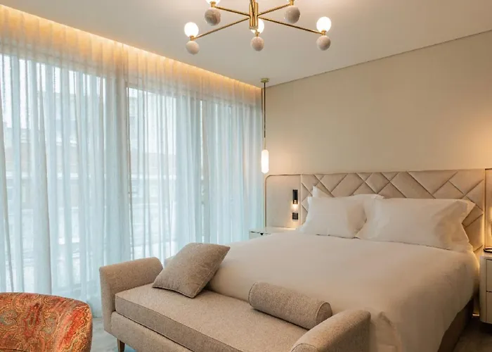 The Ocean Suites Inn Near Delhi Igi Airport